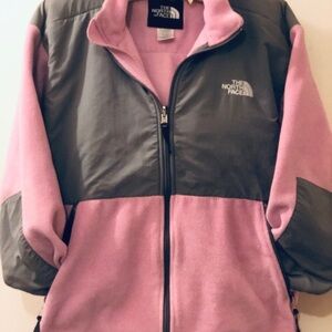 ✨💐The North Face Denali fleece jacket for youth